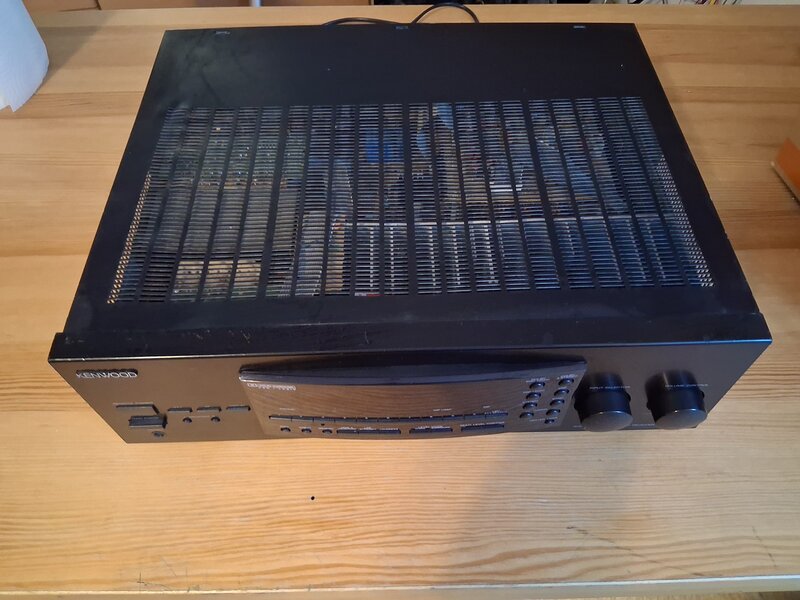 Amplificator Kenwood